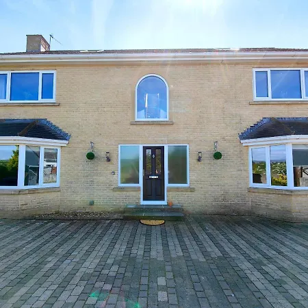 Sanderson House * Cleator Moor